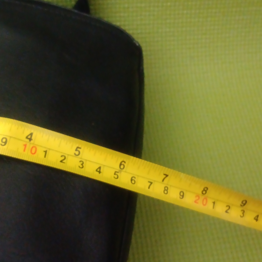 Fossil Black Leather Shoulder Bag - Picture 9 of 9